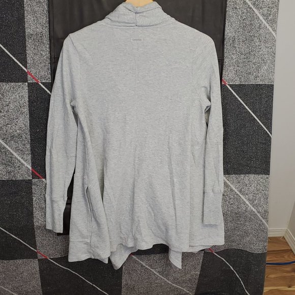 Calvin Klein performance shall - Picture 2 of 7